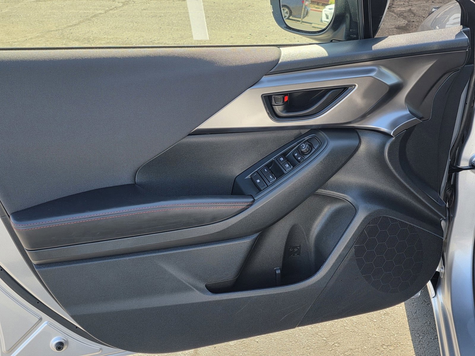 Used 2025 Subaru Impreza 2.0i Sport image 25