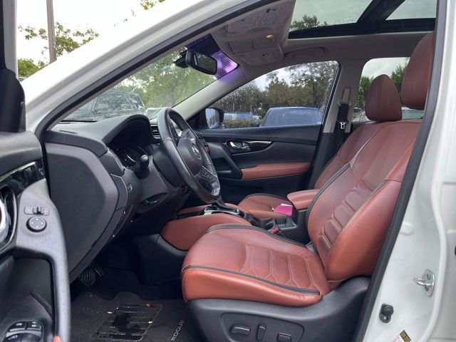 Used 2018 Nissan Rogue SL w/ Premium Package image 6