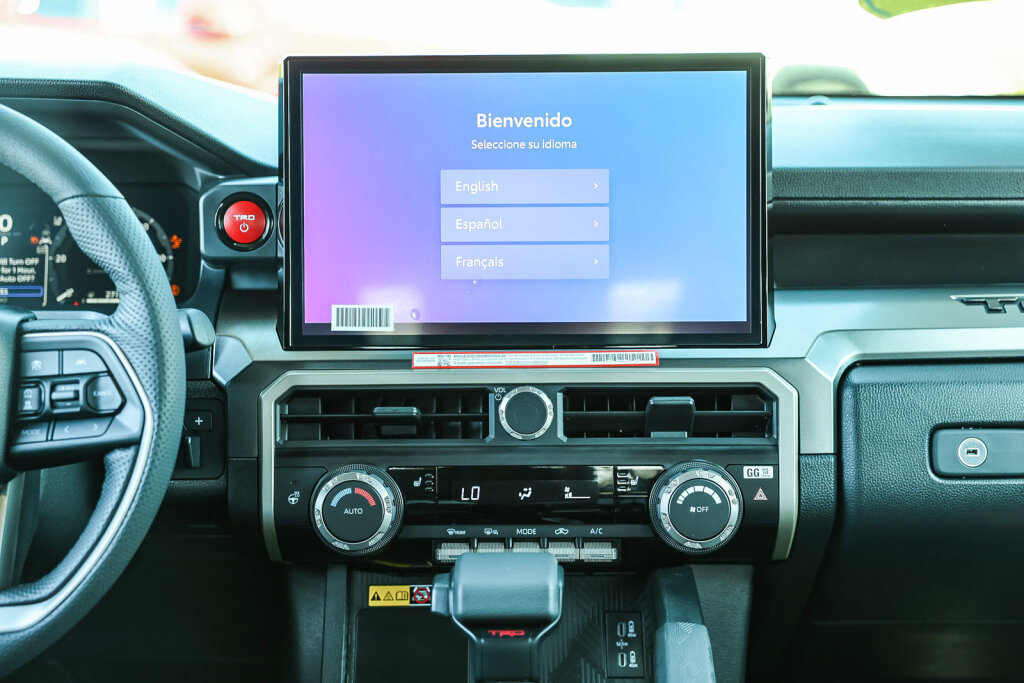 Certified 2025 Toyota Tacoma TRD Off-Road w/ TRD Off Road Upgrade Package image 3