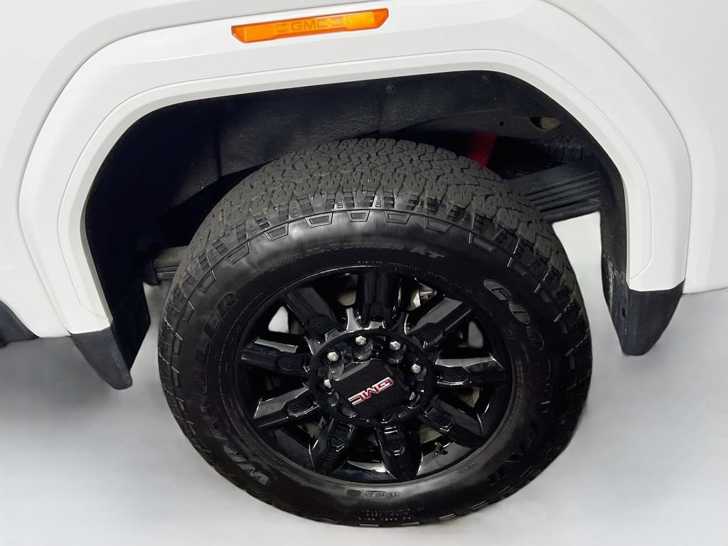 Certified 2024 GMC Sierra 2500 AT4 w/ AT4 Preferred Package AWD/4WD image 33