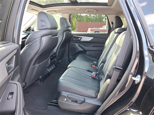Used 2023 Acura MDX SH-AWD w/ Technology Package image 10