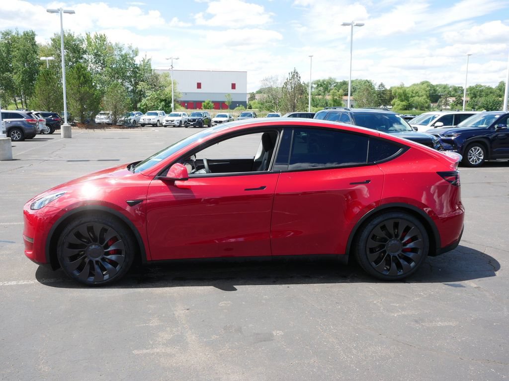 Used 2022 Tesla Model Y Performance AWD/4WD image 7