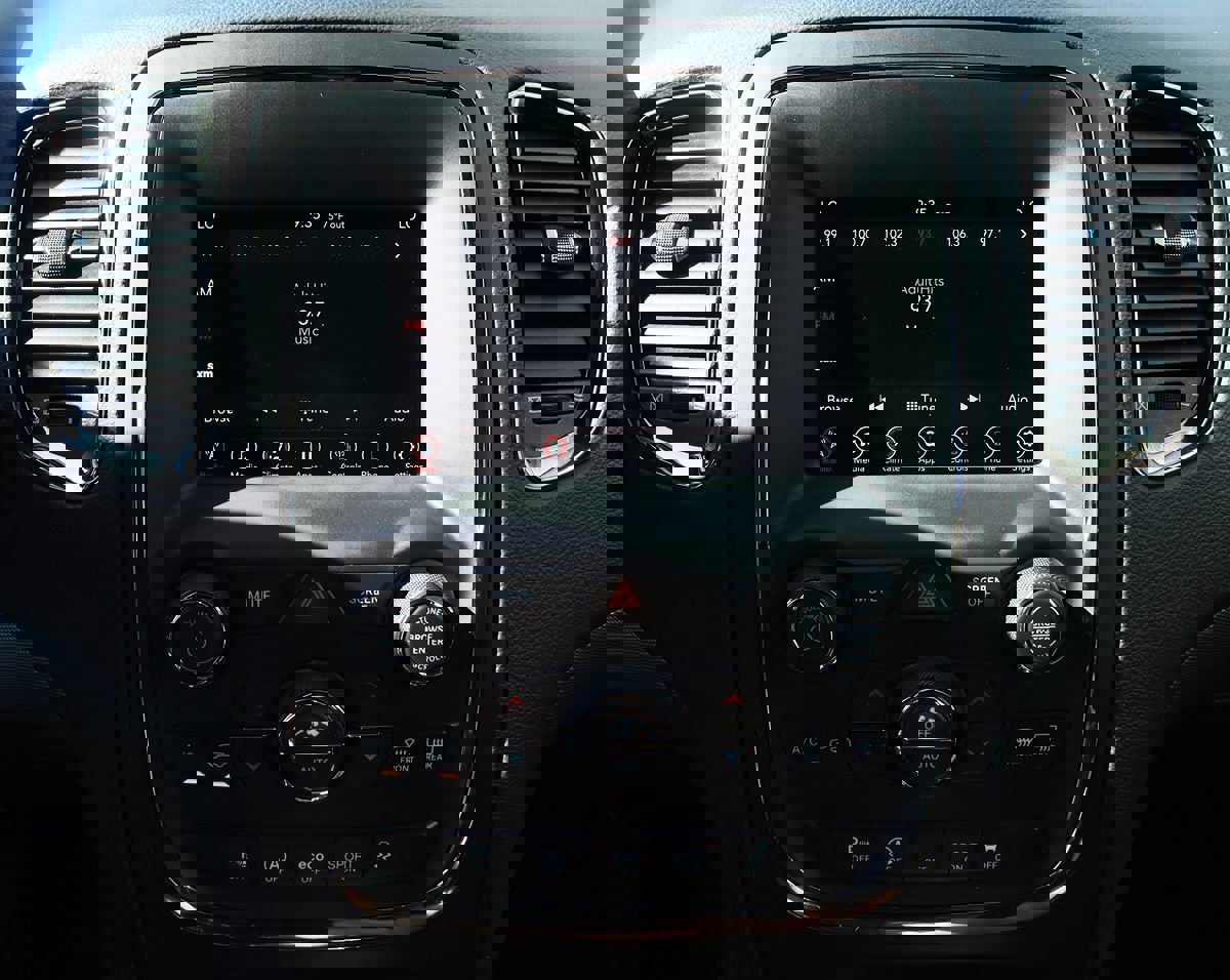 Used 2020 Dodge Durango GT image 48