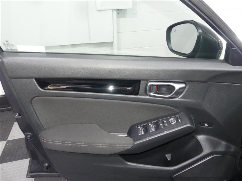 Used 2025 Honda Civic FWD Hybrid Sedan image 18