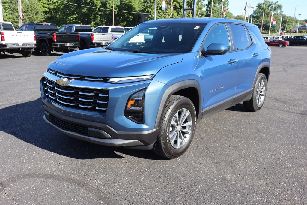 Used 2026 Chevrolet Equinox LT w/ Safety and Technology Package FWD image 23
