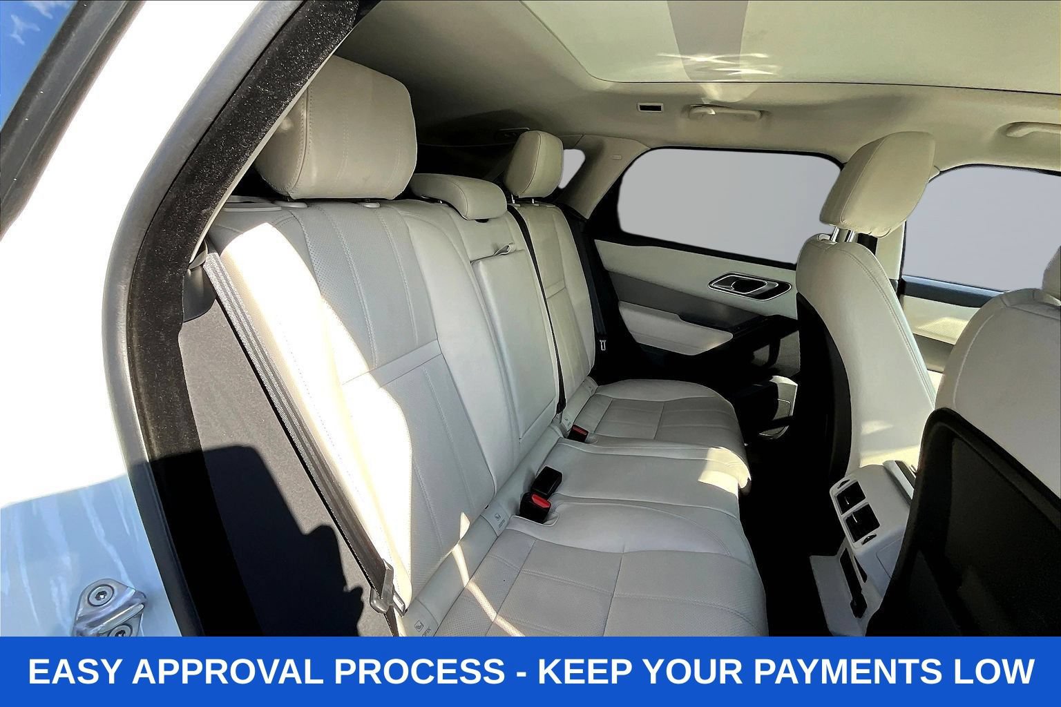 Used 2020 Land Rover Range Rover Velar S AWD/4WD image 28