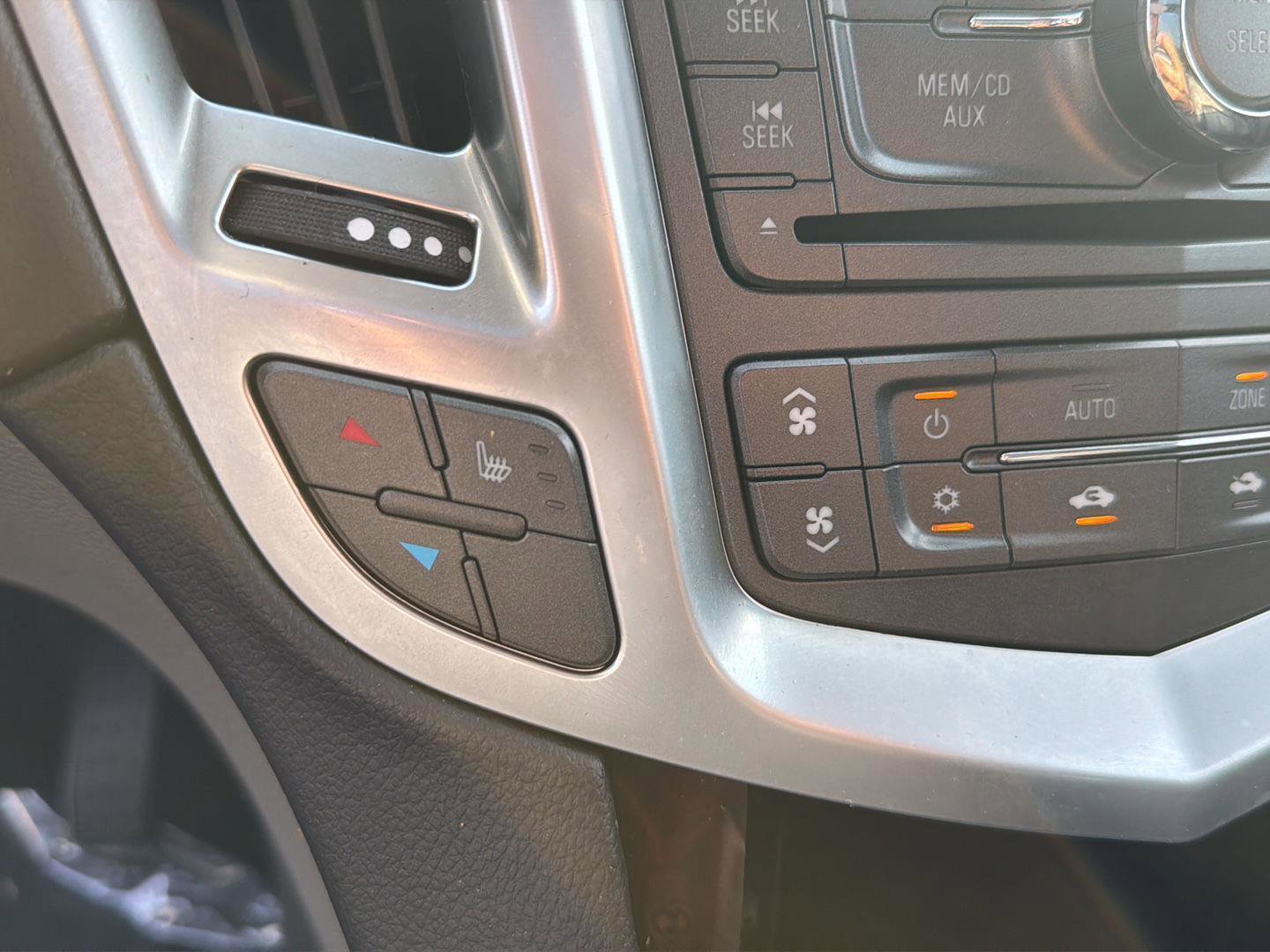 Used 2010 Cadillac SRX Luxury FWD image 25