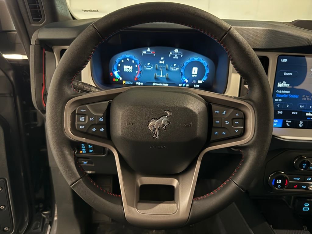 New 2025 Ford Bronco Heritage Edition image 11