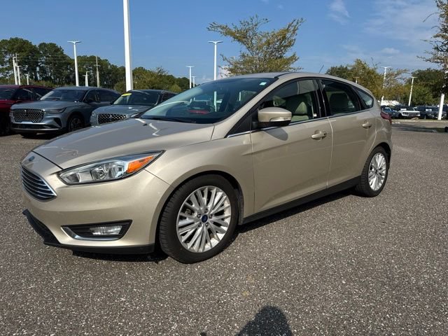 Used 2017 Ford Focus Titanium FWD image 14