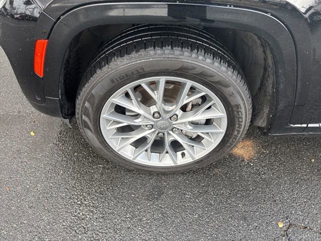 Used 2022 Jeep Grand Cherokee Summit w/ Adv Protech Group IV image 46