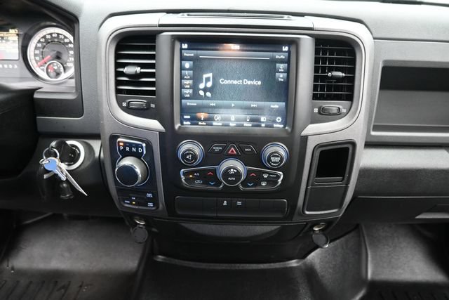 Used 2019 RAM 1500 Express w/ Express Value Package AWD/4WD image 16