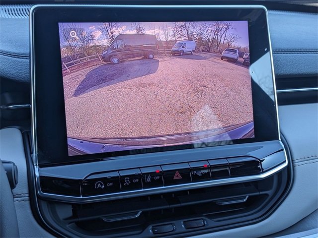 New 2025 Jeep Compass Limited w/ Sun & Sound Group image 23