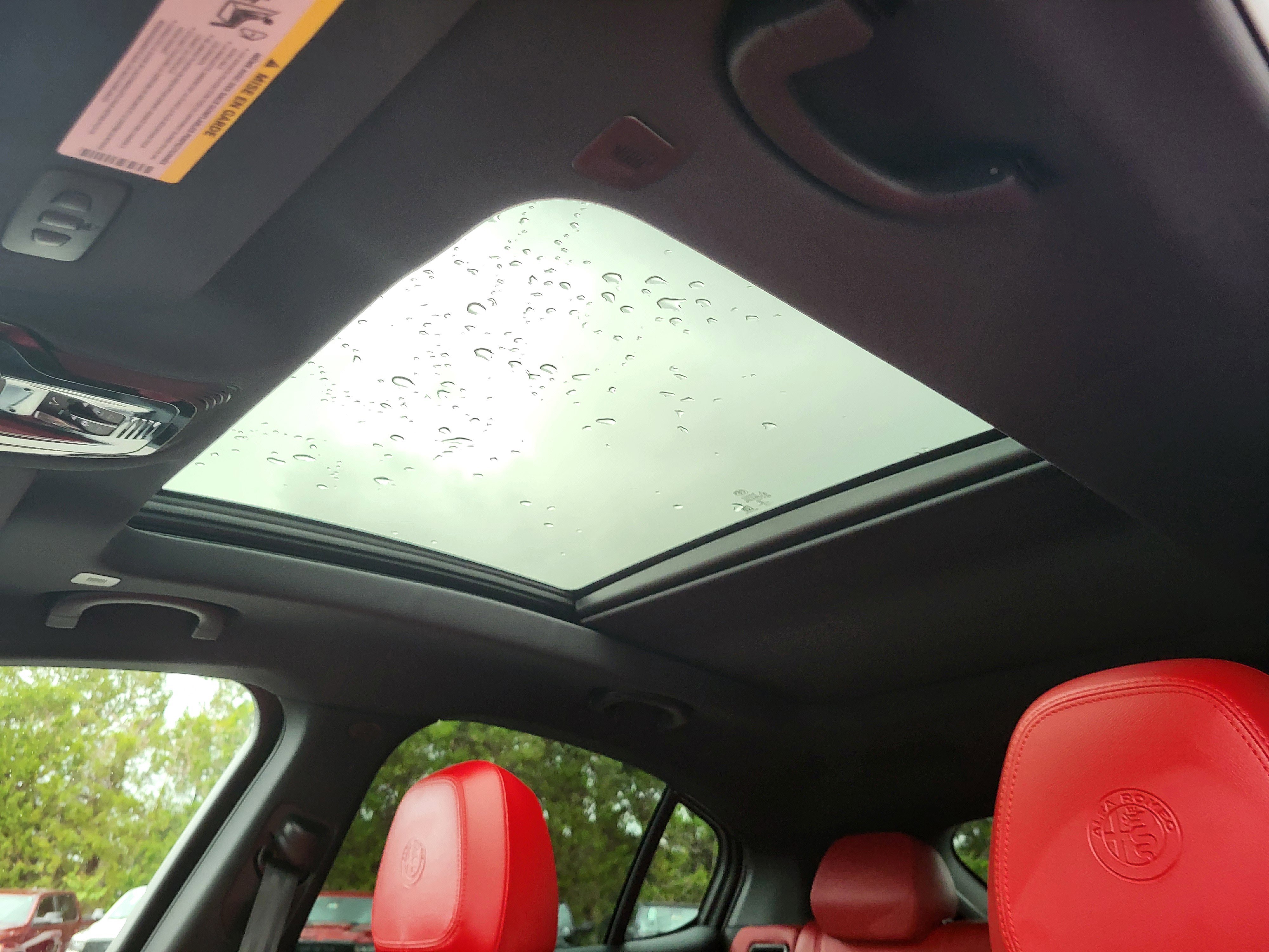 Used 2023 Alfa Romeo Stelvio Sprint image 53