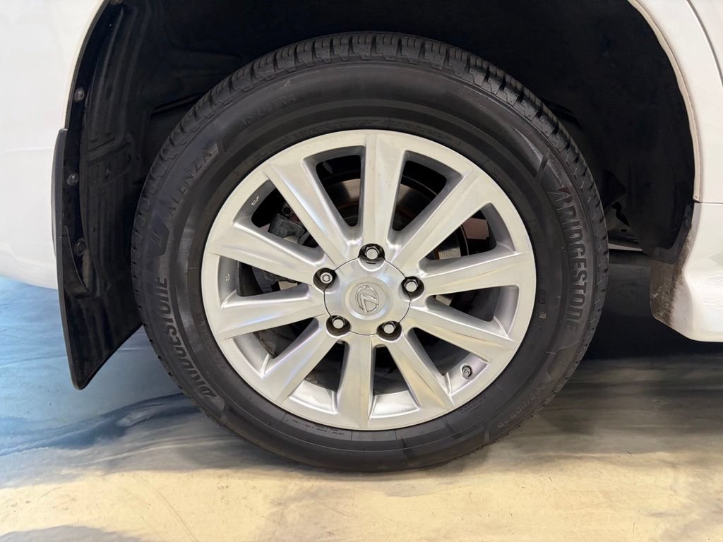 Used 2010 Lexus LX 570 4WD image 32
