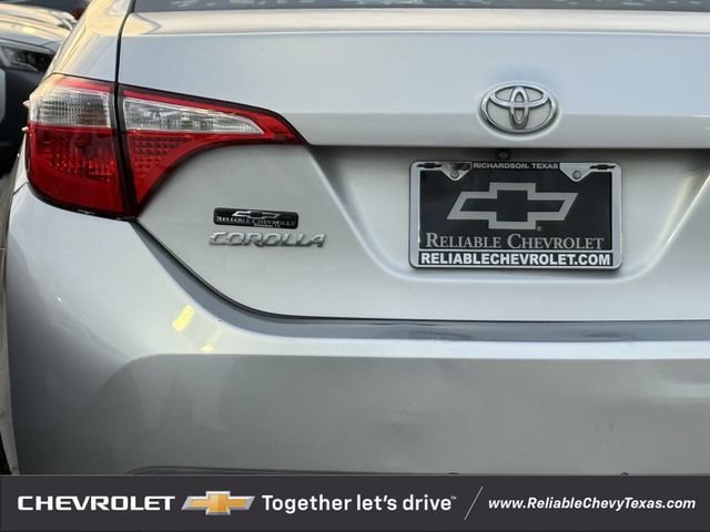 Used 2014 Toyota Corolla LE FWD image 9
