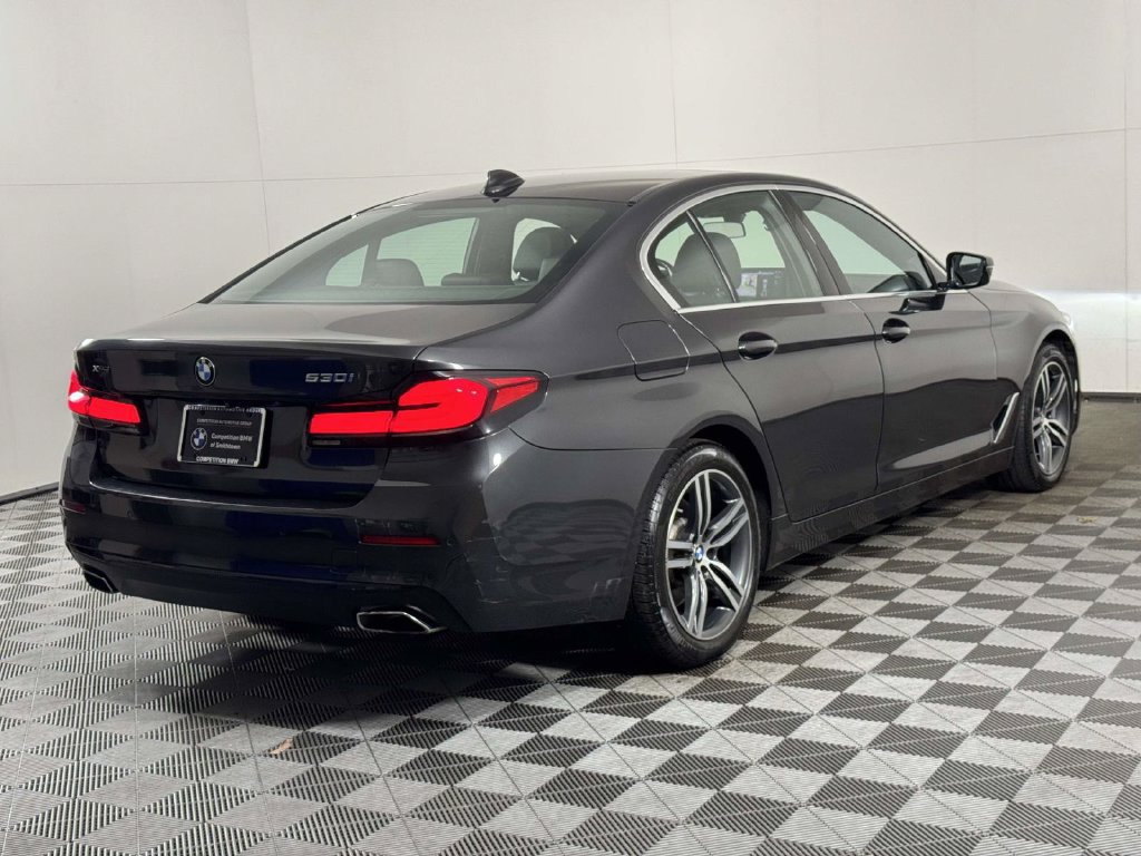 Used 2021 BMW 530i xDrive w/ Convenience Package AWD/4WD image 10