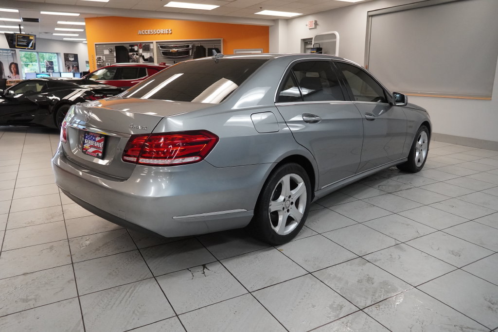 Used 2014 Mercedes-Benz E 350 4MATIC Sedan w/ Premium 1 Package image 6