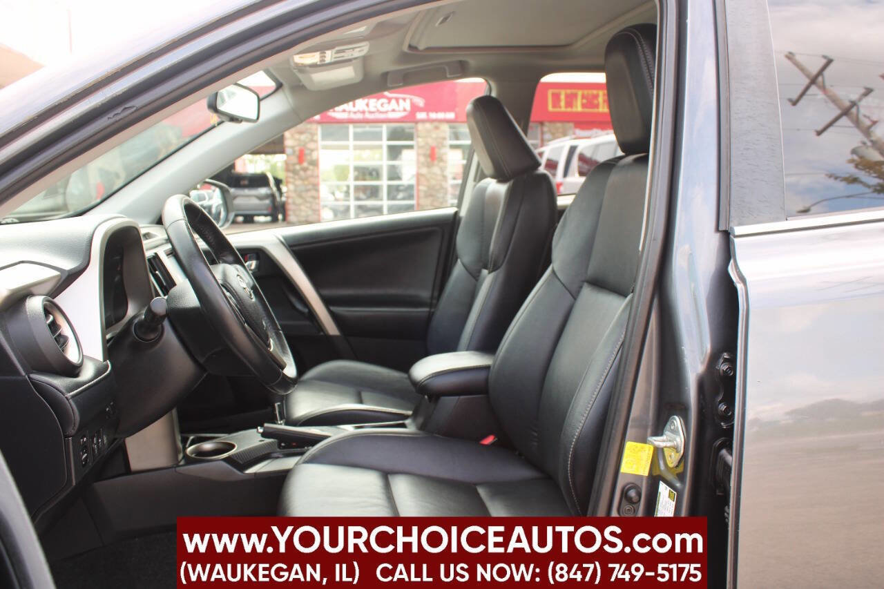 Used 2014 Toyota RAV4 Limited image 16