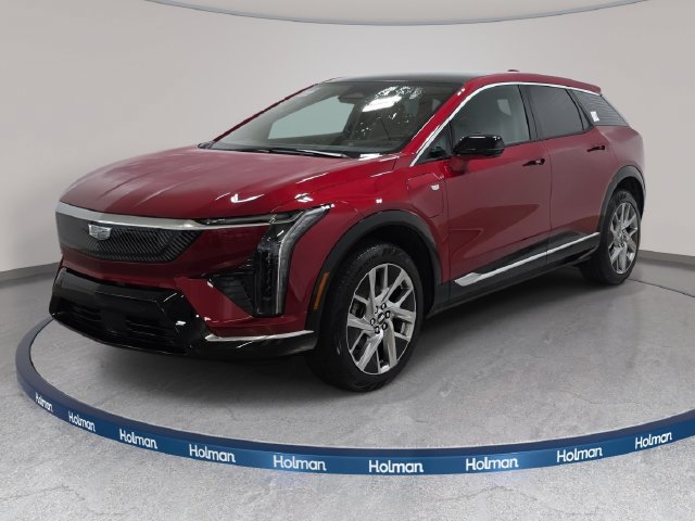 New 2027 Cadillac Optiq Luxury w/ LPO, Floor Liner Package AWD/4WD image 1