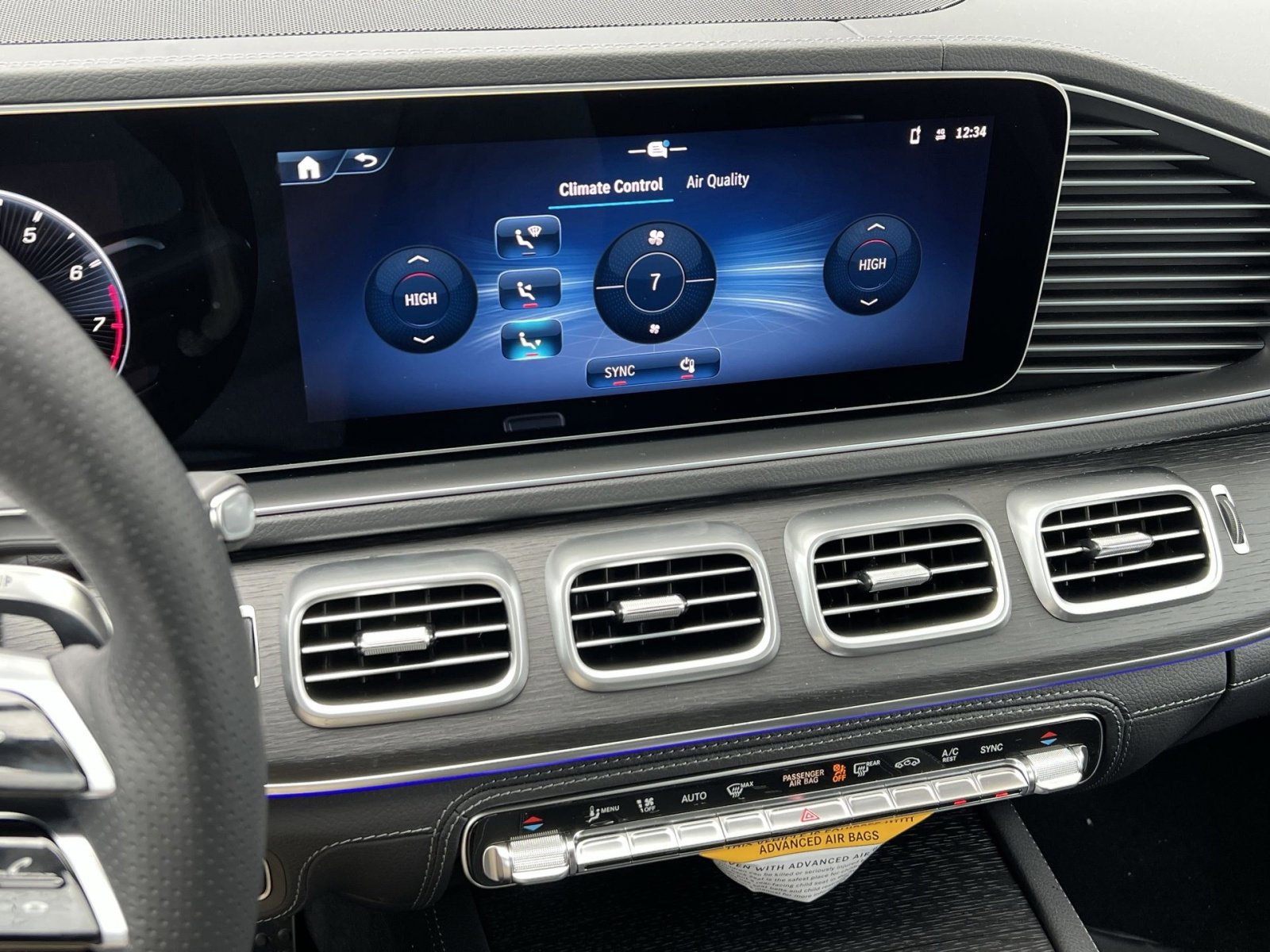 New 2026 Mercedes-Benz GLE 53 AMG 4MATIC image 19