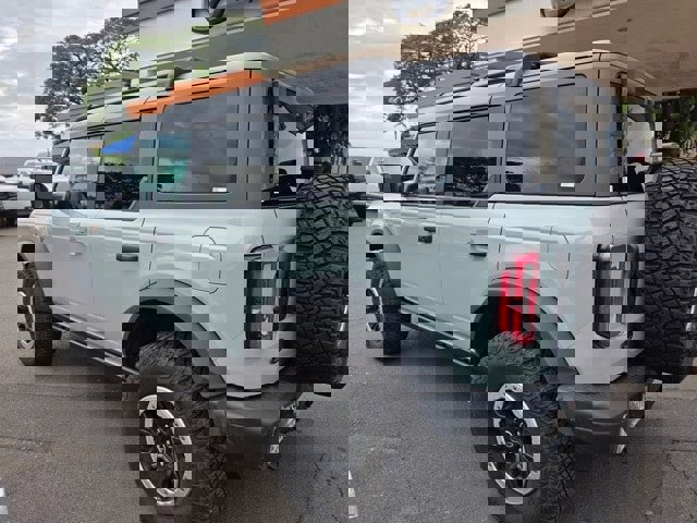 Used 2022 Ford Bronco Badlands image 3