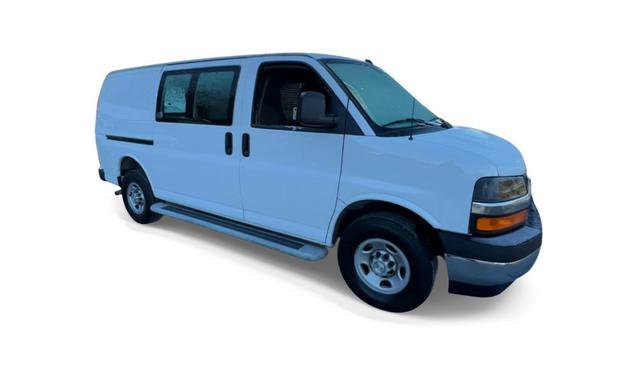 Used 2024 Chevrolet Express 2500 Work Van w/ Driver Convenience Package image 3