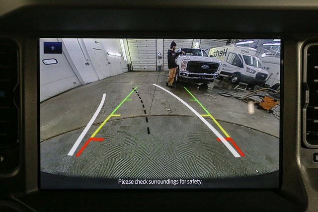 Used 2024 Ford Bronco Black Diamond image 22