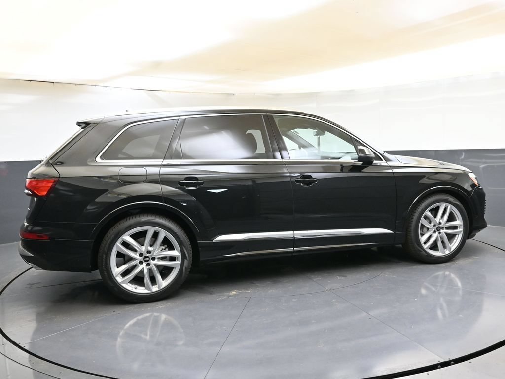Certified 2025 Audi Q7 3.0T Premium Plus w/ Premium Plus Package AWD/4WD image 6