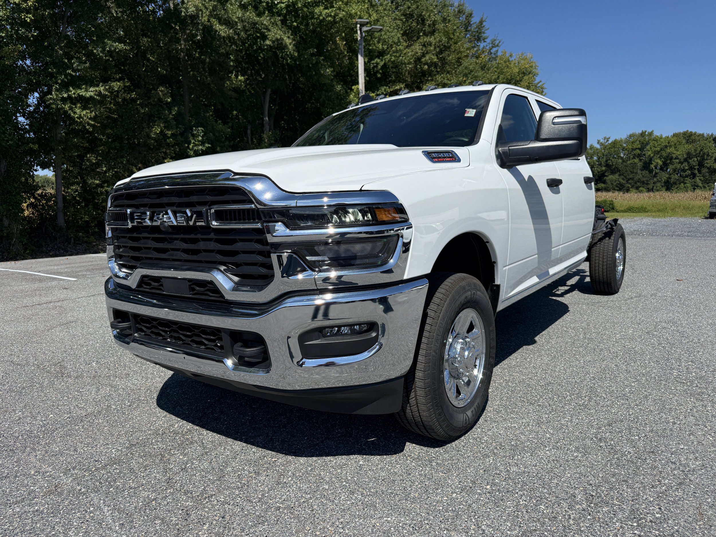 New 2026 RAM 3500 Tradesman w/ Chrome Appearance Group A AWD/4WD image 3