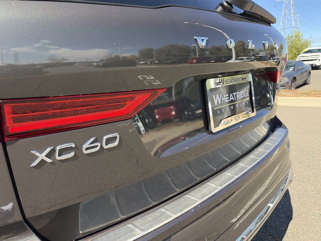 Used 2022 Volvo XC60 B6 Inscription w/ Protection Package Premier AWD/4WD image 33