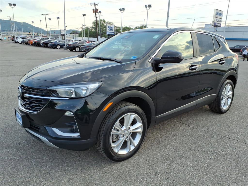 Used 2023 Buick Encore GX Preferred w/ Cold Weather Comfort Package AWD/4WD image 8