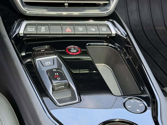 Used 2023 Audi e-tron GT Prestige w/ Prestige Package image 18