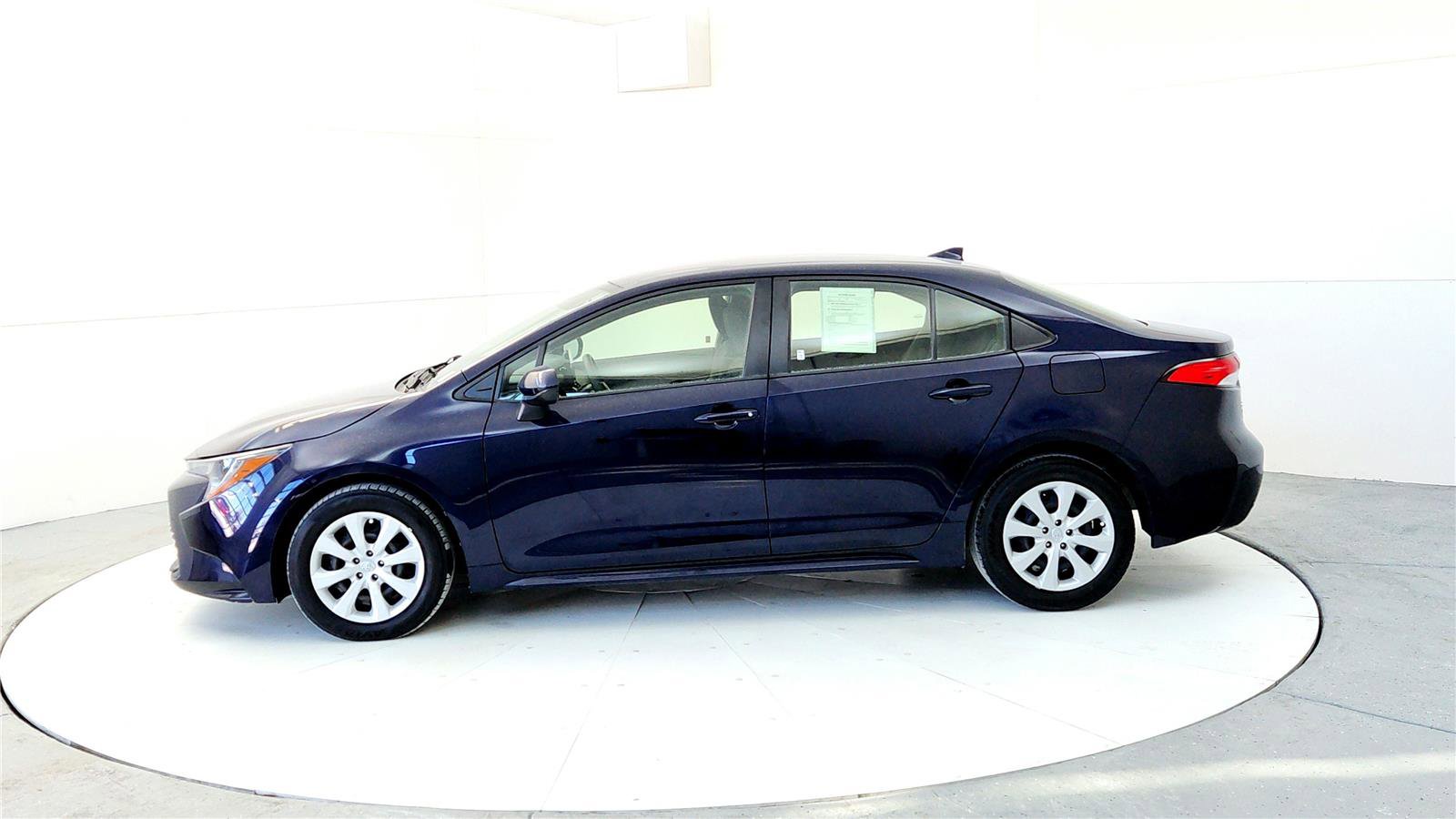 Certified 2023 Toyota Corolla LE image 3