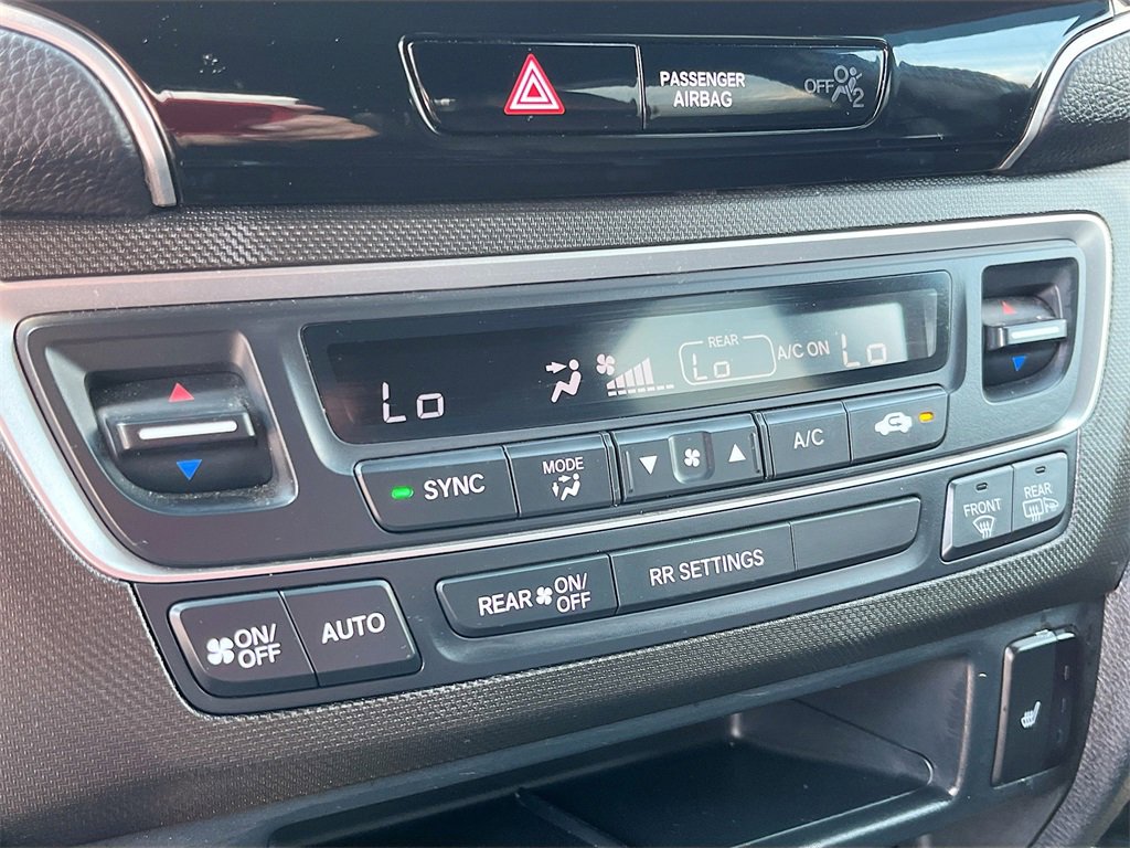 Used 2024 Honda Passport TrailSport image 16