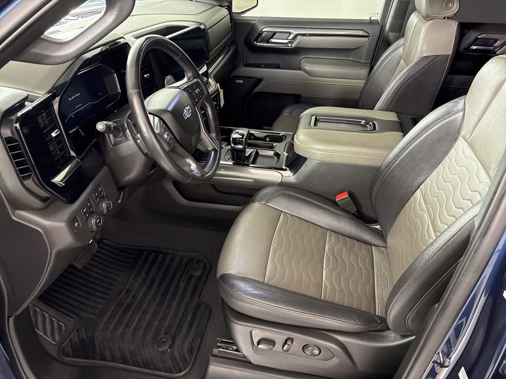 Used 2022 Chevrolet Silverado 1500 ZR2 image 31