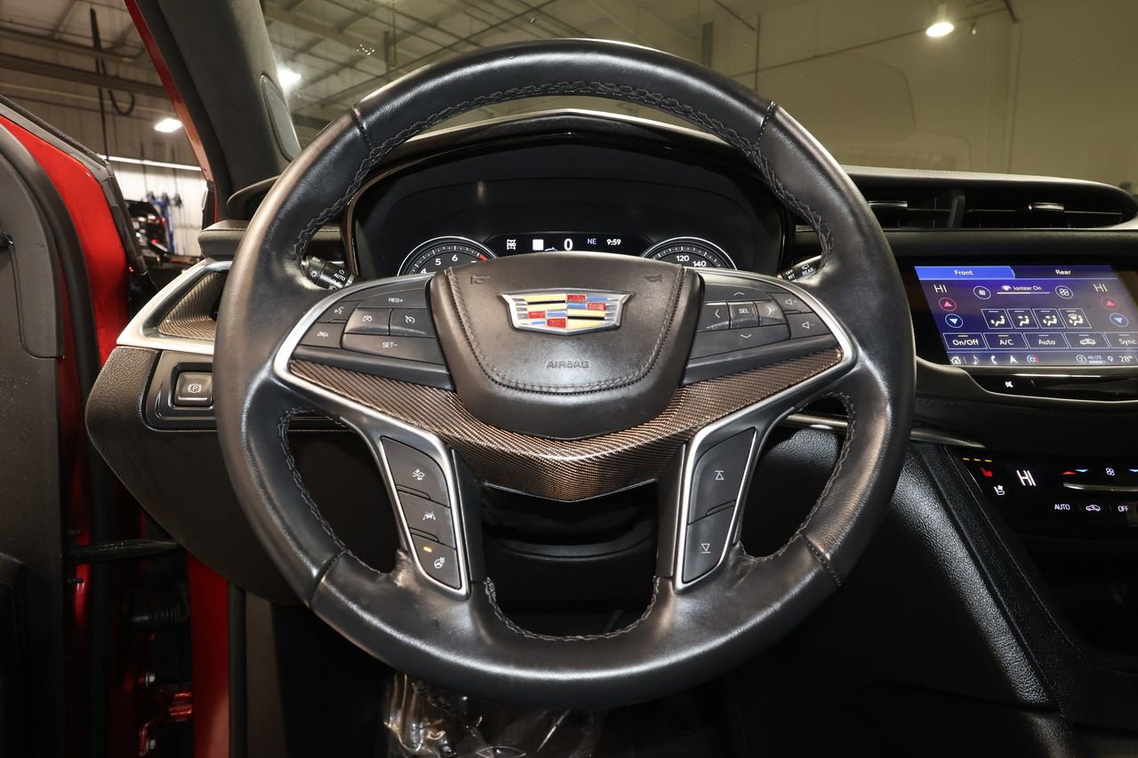 Certified 2024 Cadillac XT5 Premium Luxury w/ Platinum Package image 10