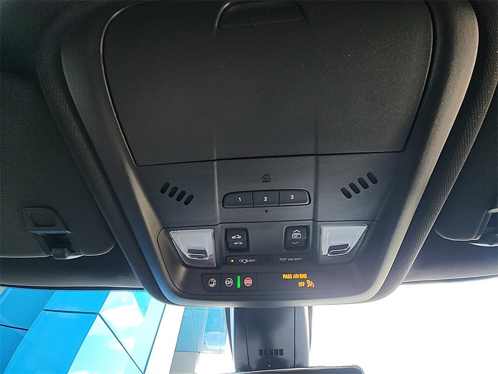 New 2025 Chevrolet Blazer RS w/ Driver Confidence II Package image 25