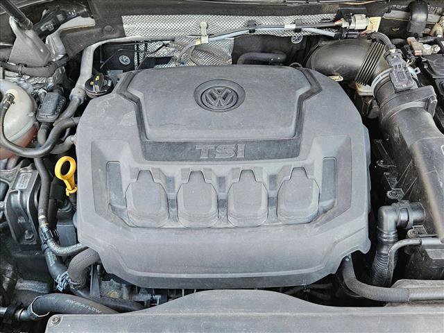 Used 2019 Volkswagen Tiguan S FWD image 21