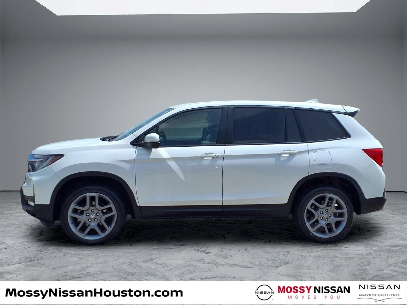 Used 2023 Honda Passport EX-L image 5