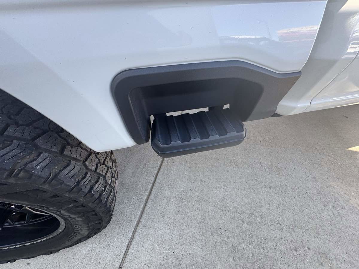 Used 2023 Ford F250 Limited w/ FX4 Off-Road Package image 70