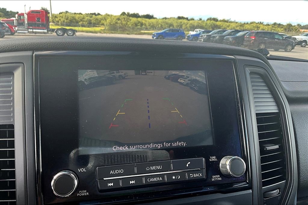 Used 2023 Nissan Titan SV image 29
