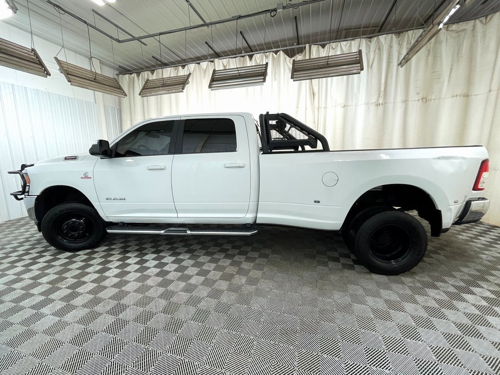 Used 2022 RAM 3500 Big Horn image 12