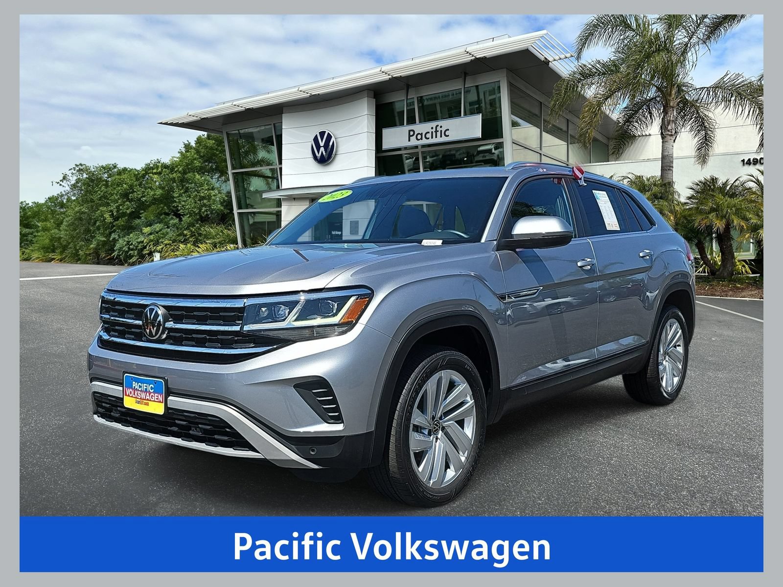 Used 2023 Volkswagen Atlas Cross Sport SE w/ Panoramic Sunroof Package