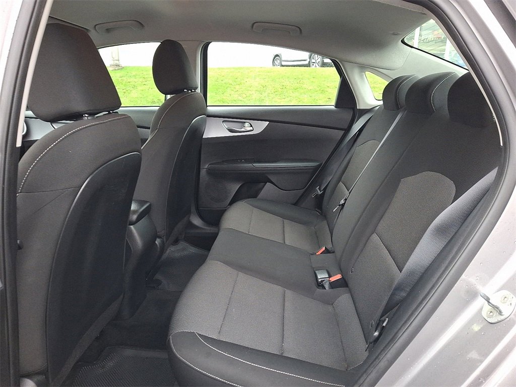 Used 2023 Kia Forte LXS image 11