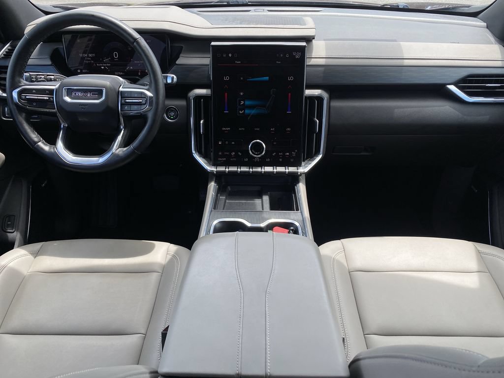 Used 2024 GMC Acadia Elevation FWD image 15