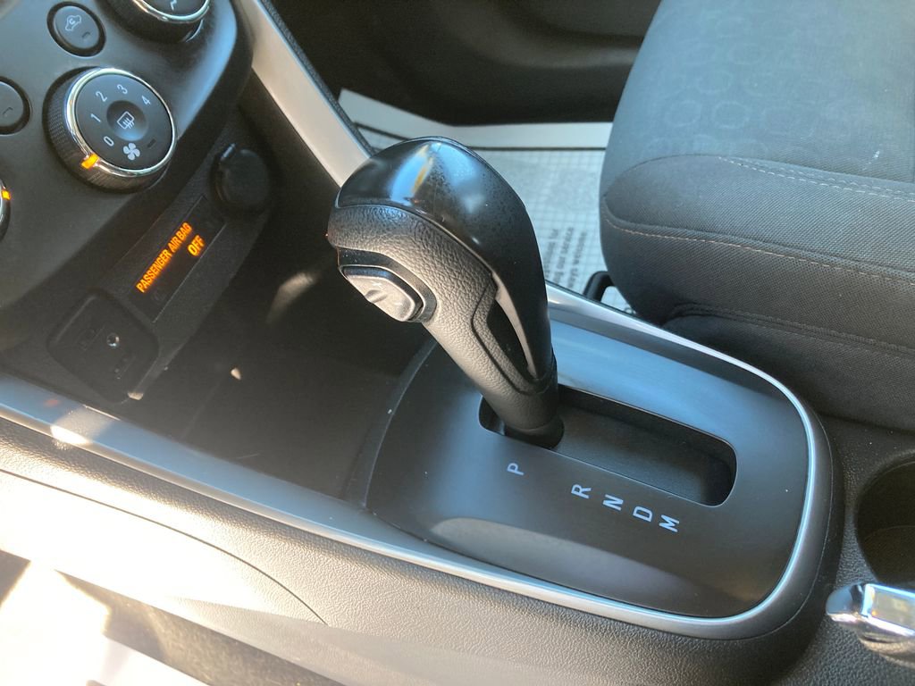 Used 2018 Chevrolet Trax LS image 28