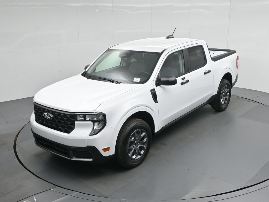 New 2026 Ford Maverick XLT FWD image 32