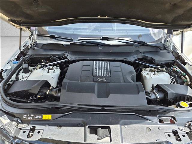 Used 2020 Land Rover Discovery Landmark AWD/4WD image 23