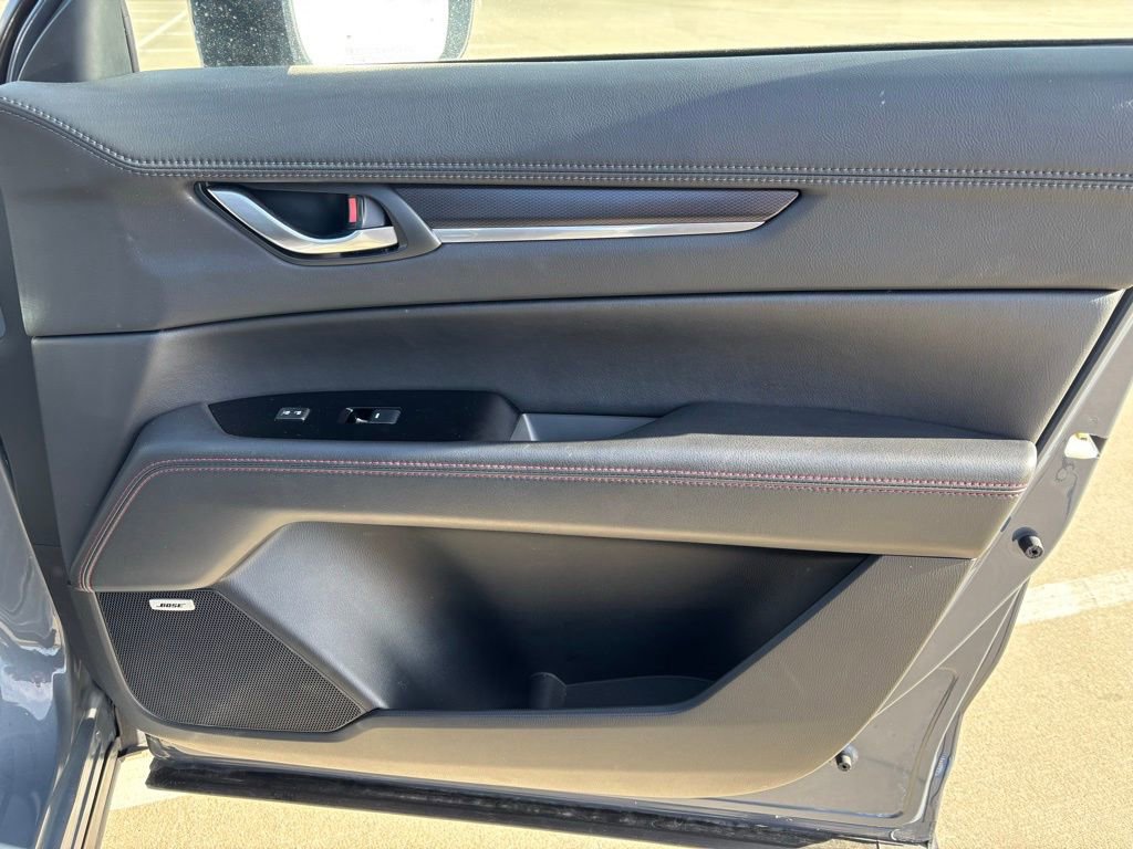 Used 2025 MAZDA CX-5 Carbon Edition image 18