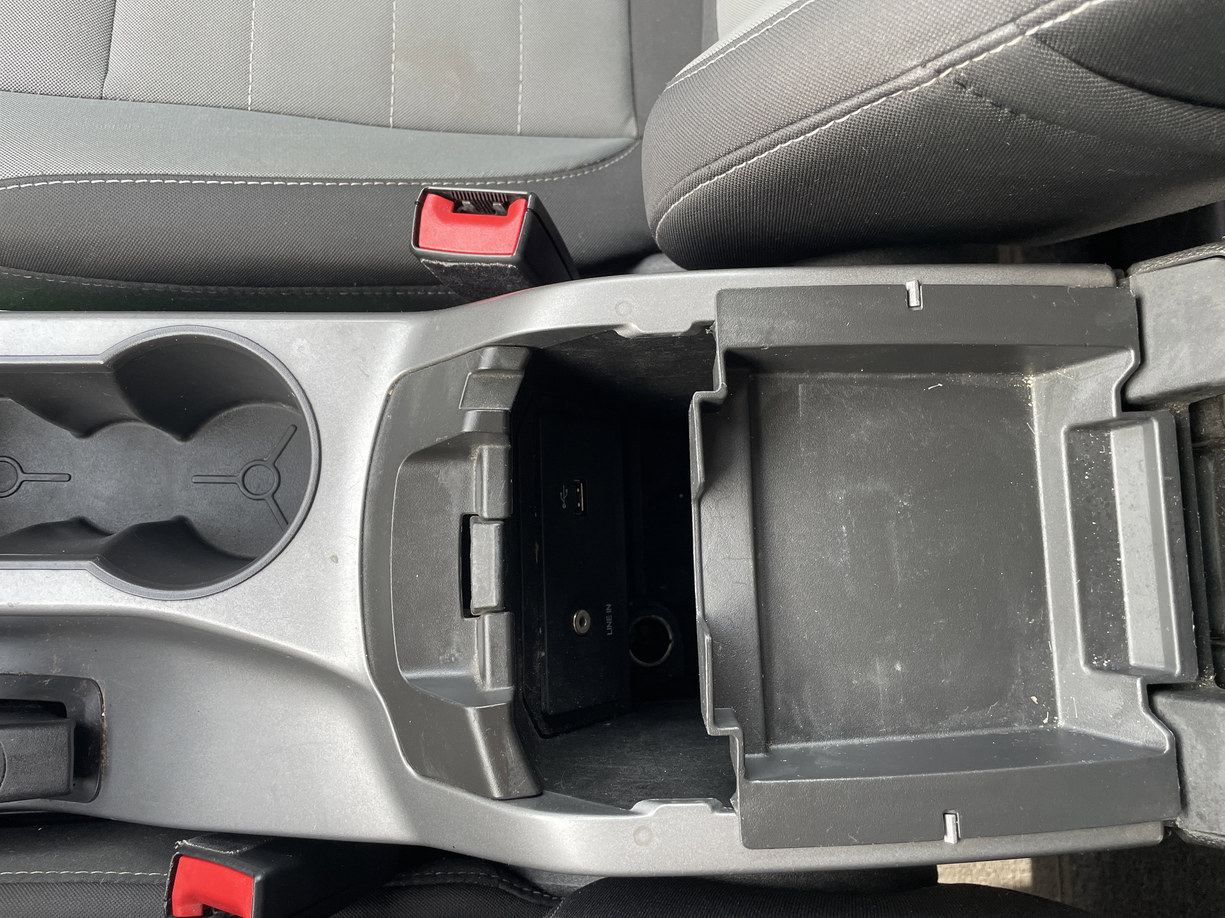 Used 2014 Ford Escape SE image 36